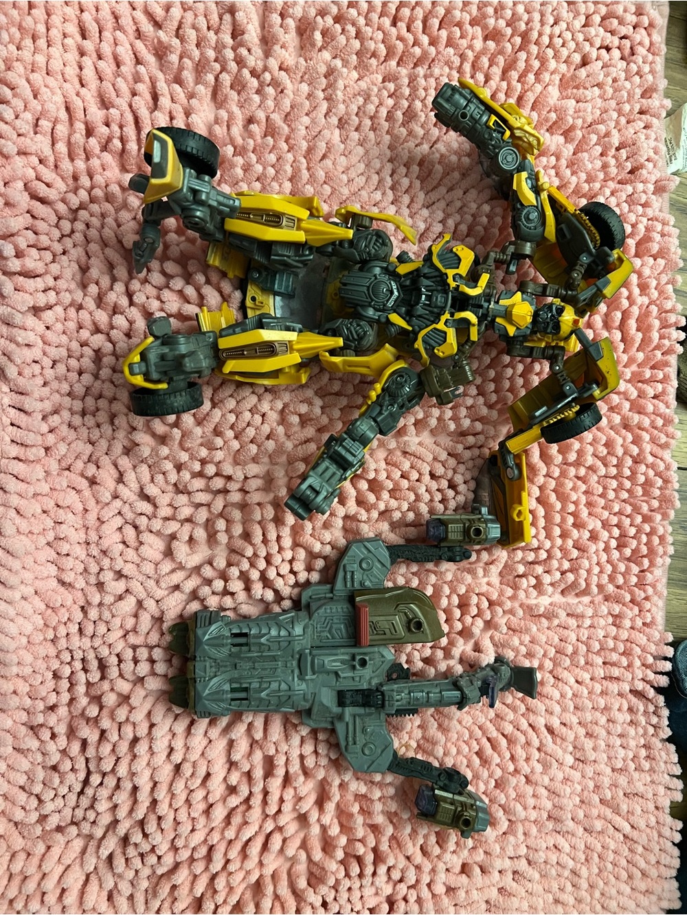 Hasbro bumblebee 2011 dark of the moon Transforming Action Figure - Kids Toys